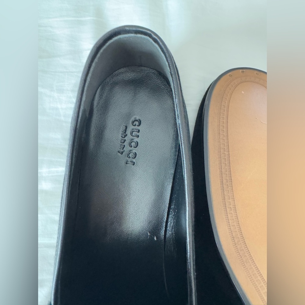 Gucci Jordaan Velvet Loafers - Picture 7 of 11